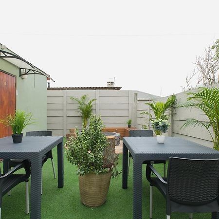 Peace Love And Joy Self Catering Units Port Elizabeth Exterior photo